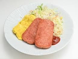 朝食例のポーク玉子